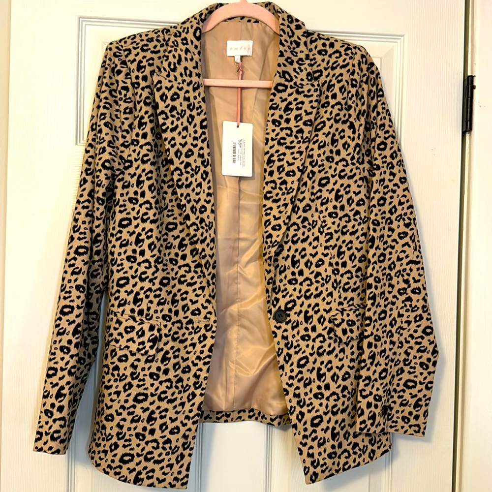 Entro leopard print blazer NWT size S